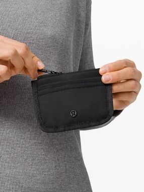 Lululemon Black Zip Card Holder Wallet.True Identity Card Case